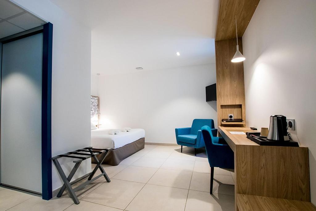 Du Cros D'auzon Hotel Saint-Maurice-d'Ardeche